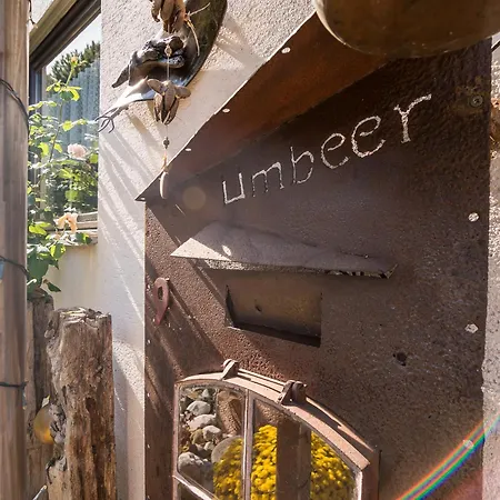 Haus Umbeer Guest house *